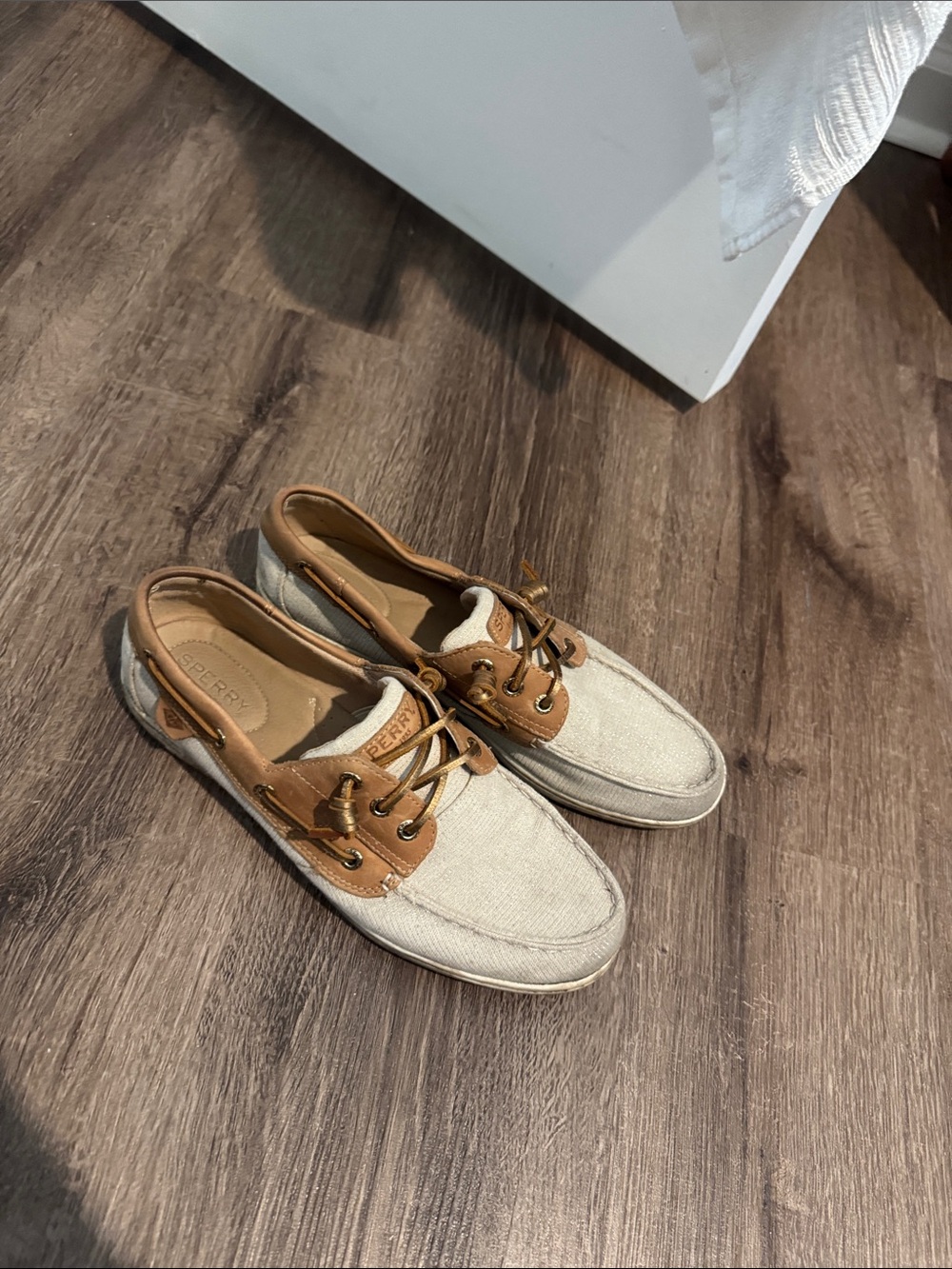 Sperry Men's Beige Canvas & Tan Leather Boat Shoes - Picture 2 of 2